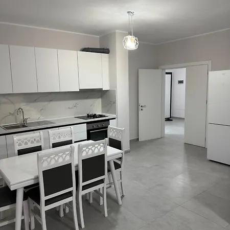 Shkoder Central Apartment שקודר
