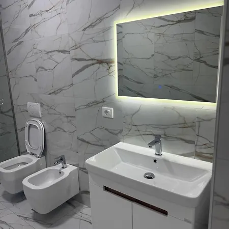 Shkoder Central Apartment * שקודר