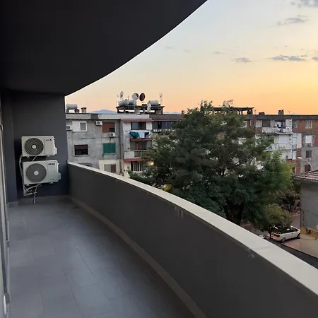 Shkoder Central Apartment *